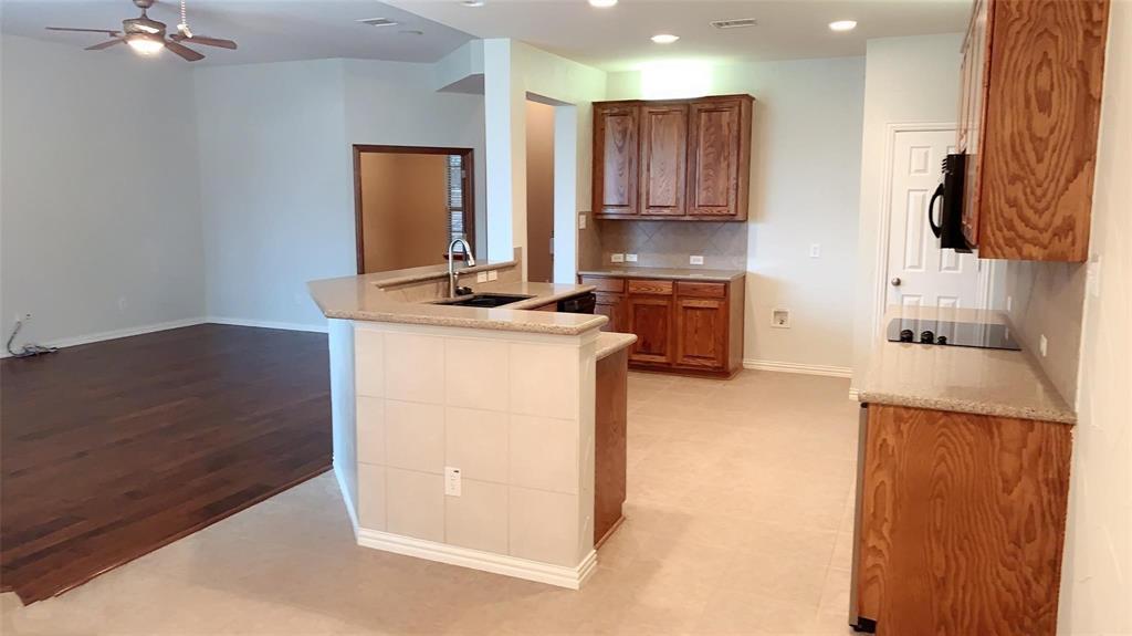 Village Park Ph 1a - Residential Lease