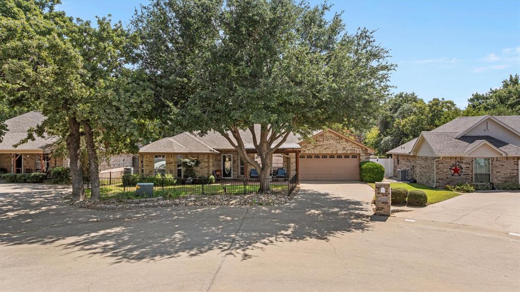 1016 Hayden Court