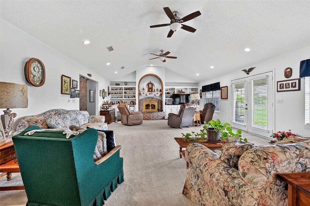 STEWART HENRY - Residential