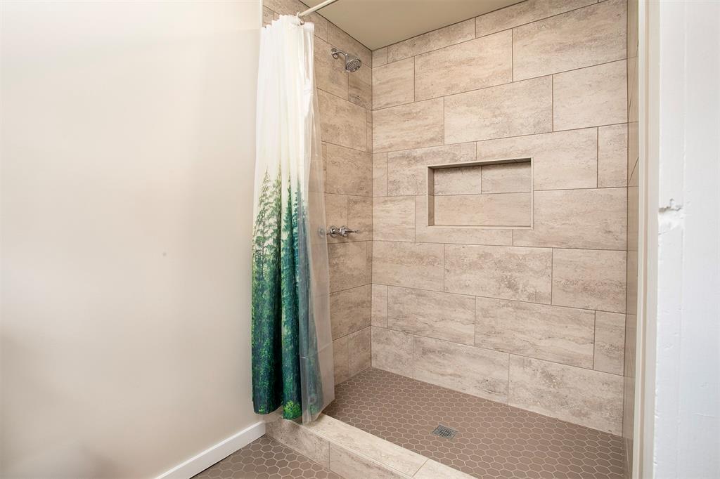 CITY OF TYLER - Commercial Lease