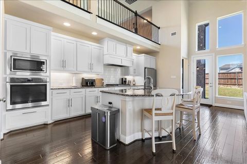 Tiny photo for 701 Auburn Court, Savannah, TX 76227 (MLS # 21339625)