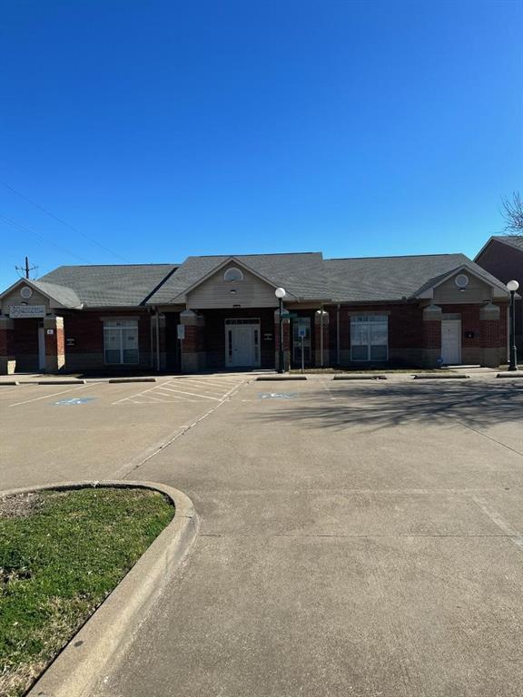 Garland Hospital & Clinic Rep - Commercial Lease