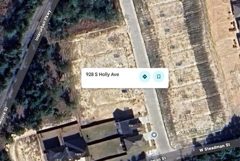 928 S Holly Avenue Sherman TX 75092