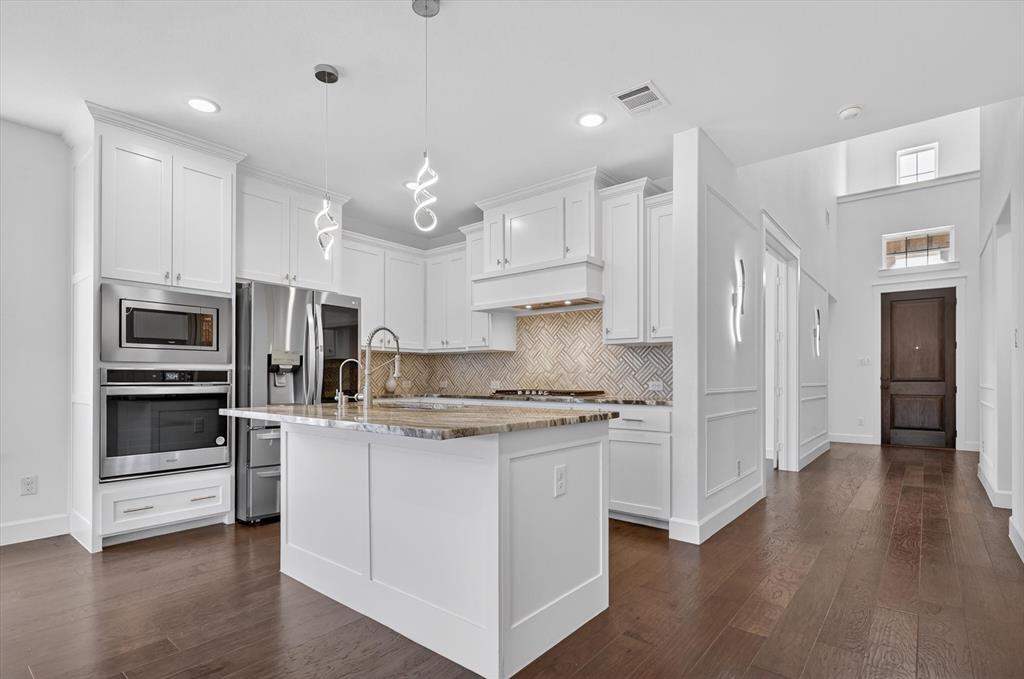 13912 Chestnut Glen Lane