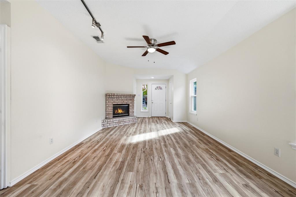 Hillcrest 03 - Residential