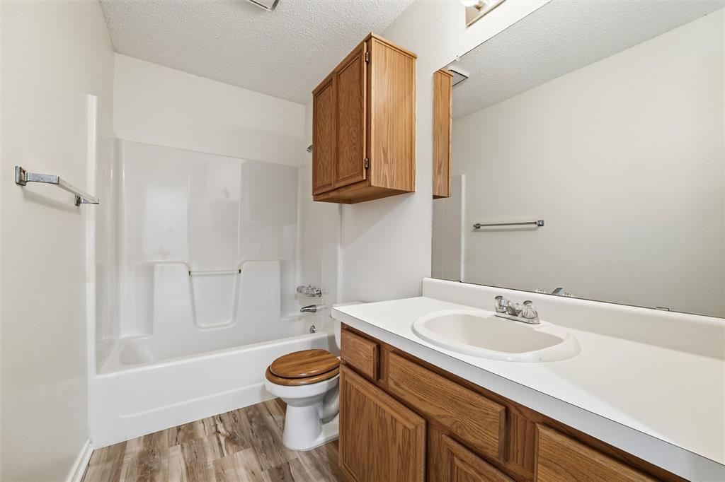 Hillcrest 03 - Residential