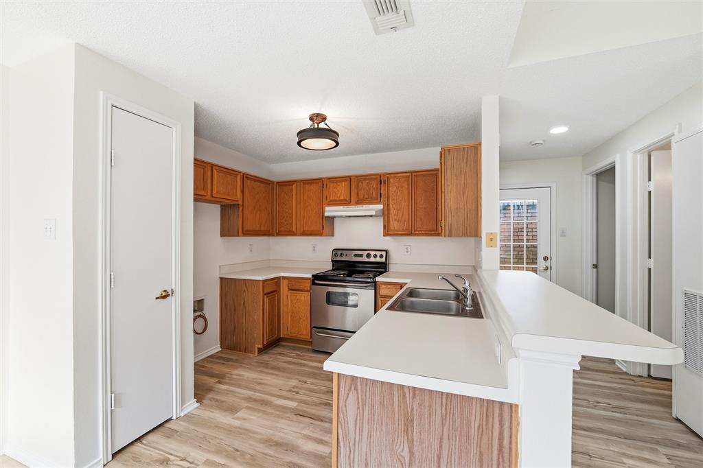 Hillcrest 03 - Residential