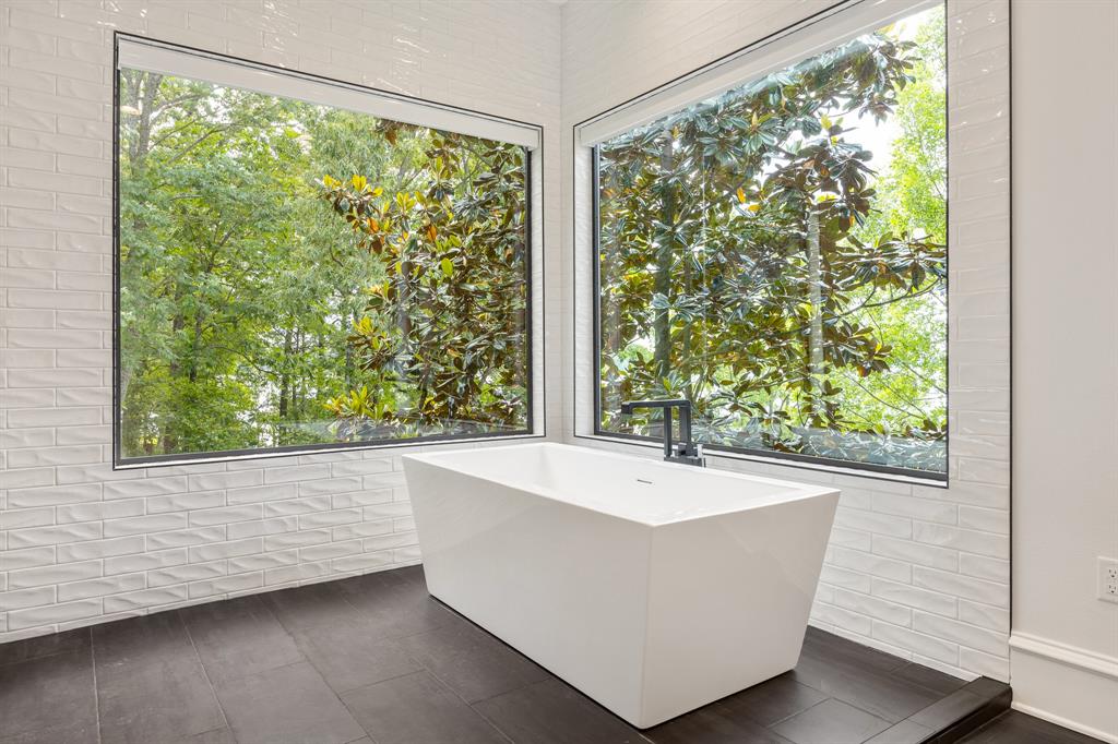 Deer Cove - Residential