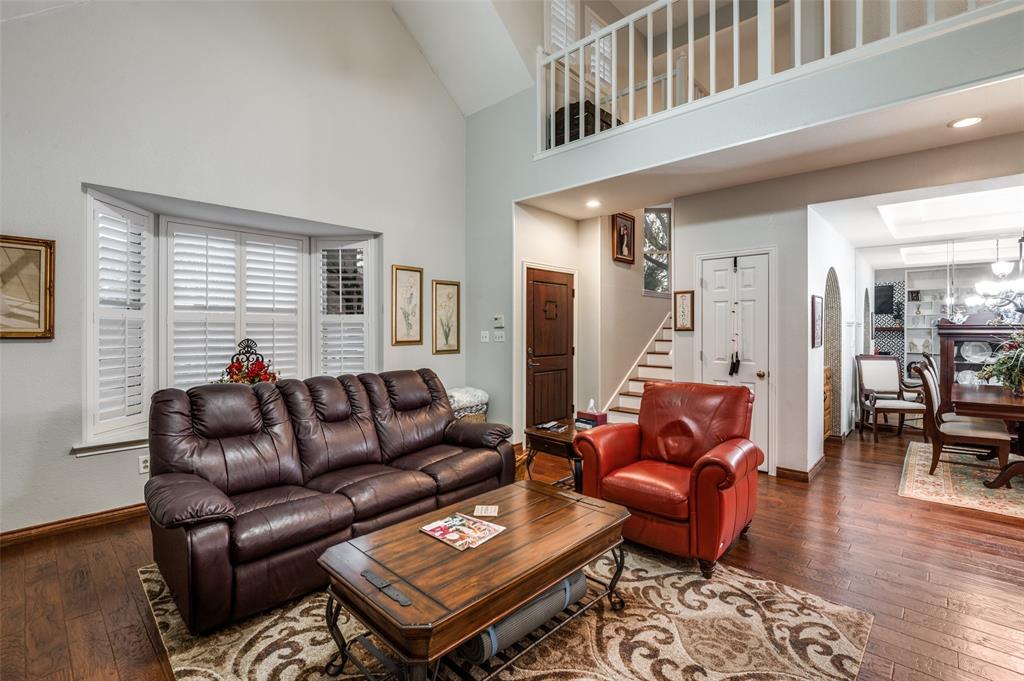 6019 Willow Wood Lane