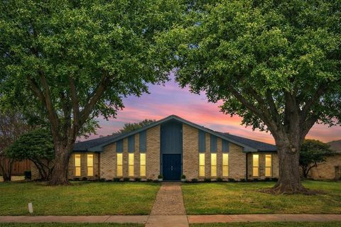 528 Sheffield Drive Richardson TX 75081