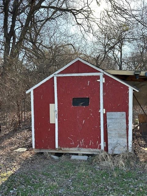 220 Country Side Court