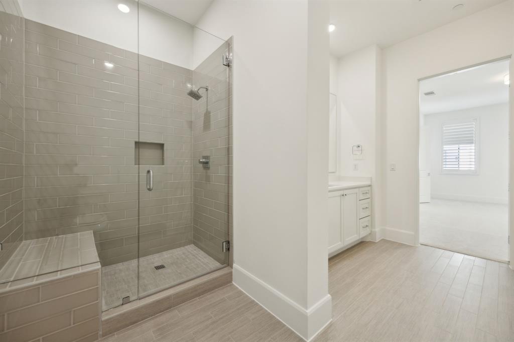 Frisco, Texas 75034, United States, 2 Bedrooms Bedrooms, ,3 BathroomsBathrooms,Residential,Active,78677