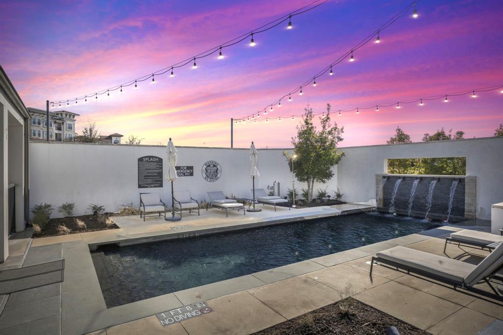 Frisco, Texas 75034, United States, 2 Bedrooms Bedrooms, ,3 BathroomsBathrooms,Residential,Active,78677