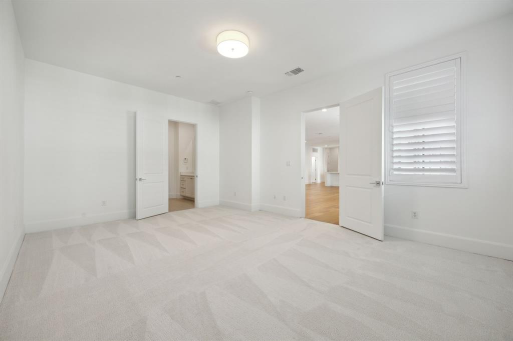 Frisco, Texas 75034, United States, 2 Bedrooms Bedrooms, ,3 BathroomsBathrooms,Residential,Active,78677