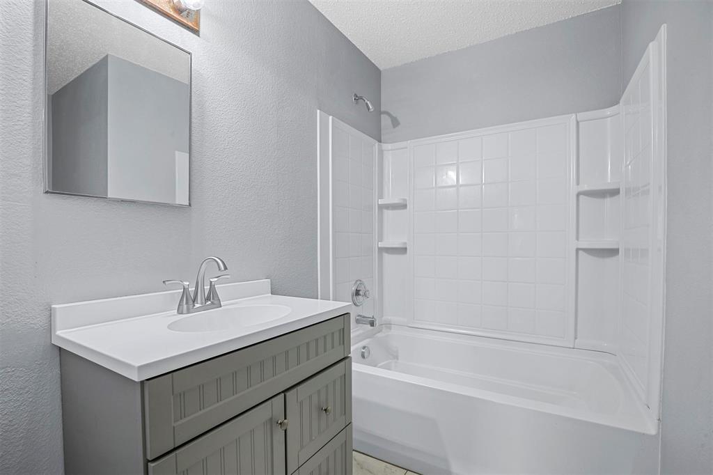 Harriet Creek Ranch Ph 3 - Residential Lease