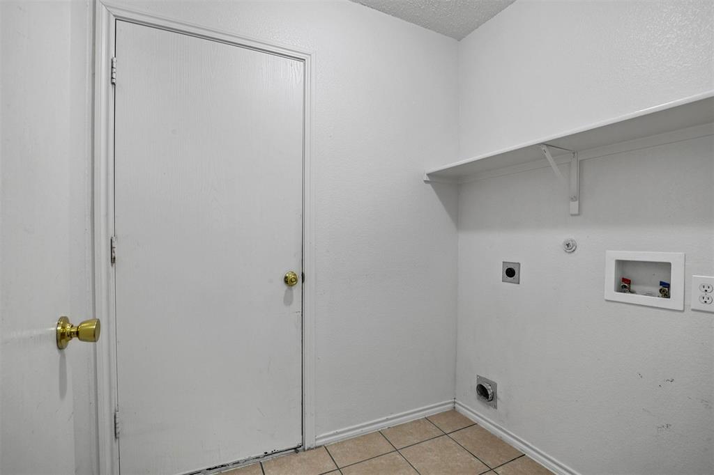 Harriet Creek Ranch Ph 3 - Residential Lease