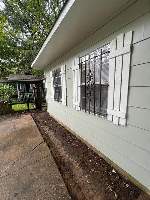6002 Henderson Avenue Shreveport LA 71106