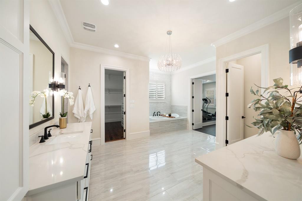 Hidden Creeks Pointe - Residential