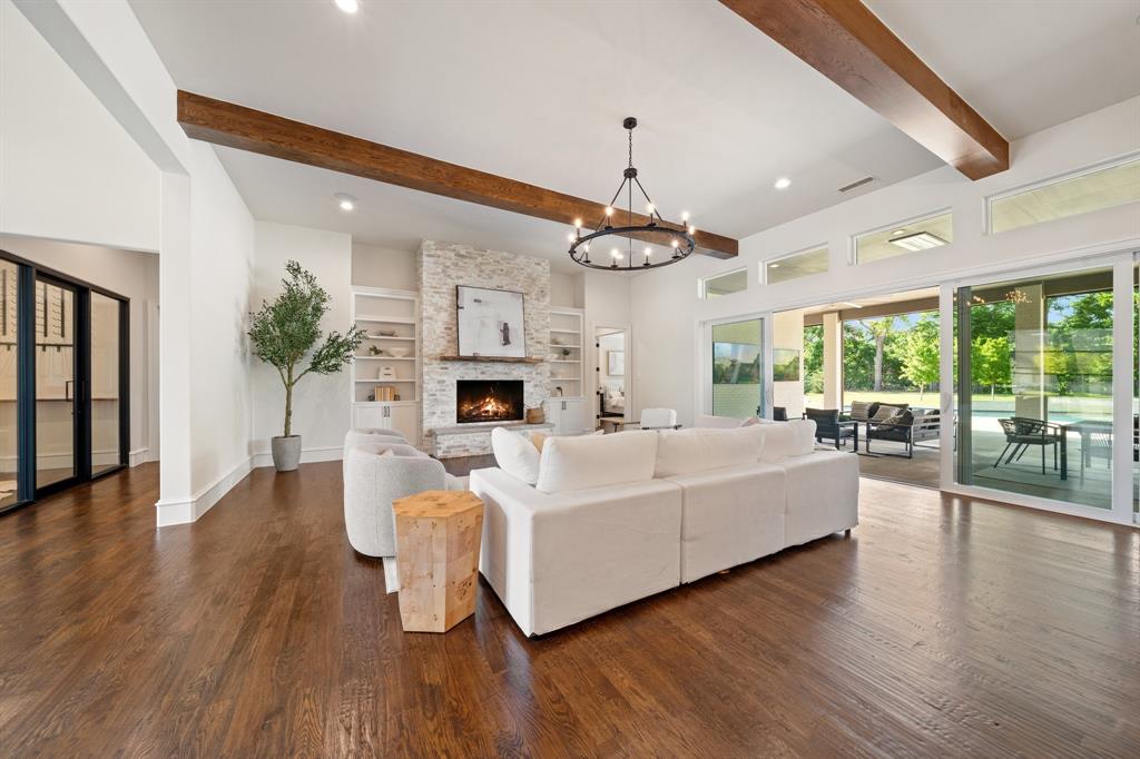 Hidden Creeks Pointe - Residential