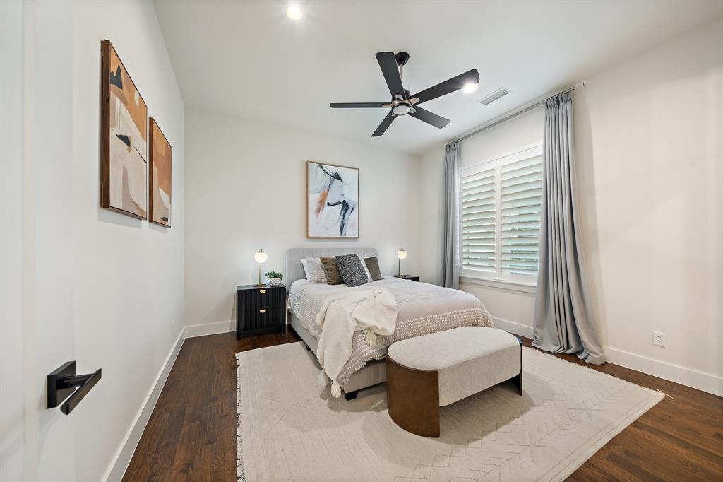 Hidden Creeks Pointe - Residential