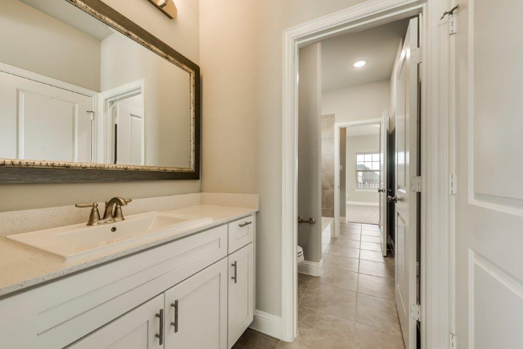 University Place Add Ph 3 - Residential Lease