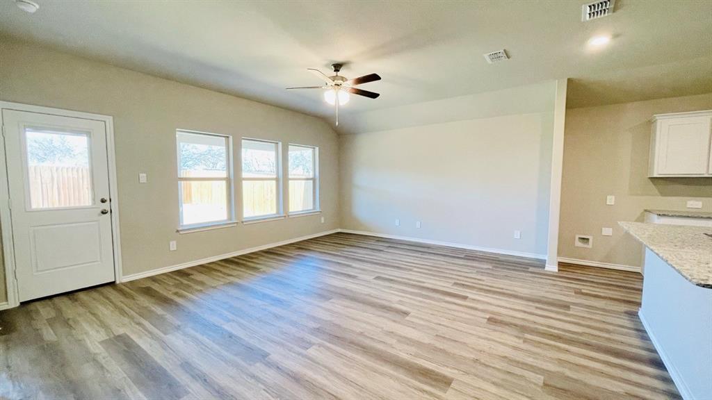 Sunnycreek - Residential