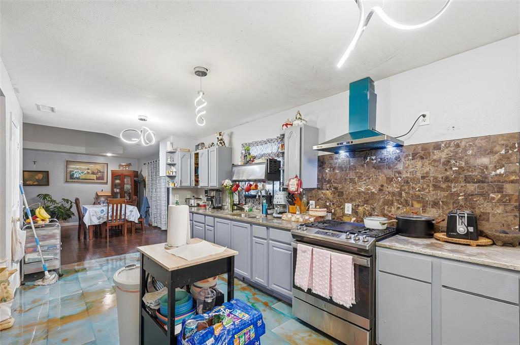 Gene C Uselton Sub - Residential