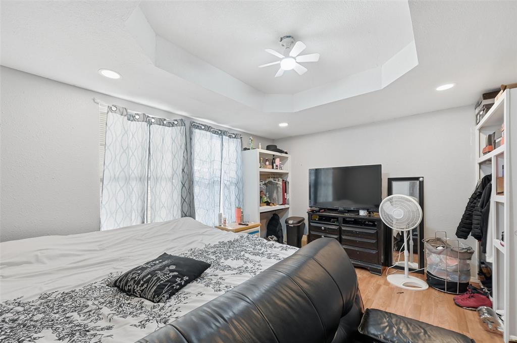 Gene C Uselton Sub - Residential