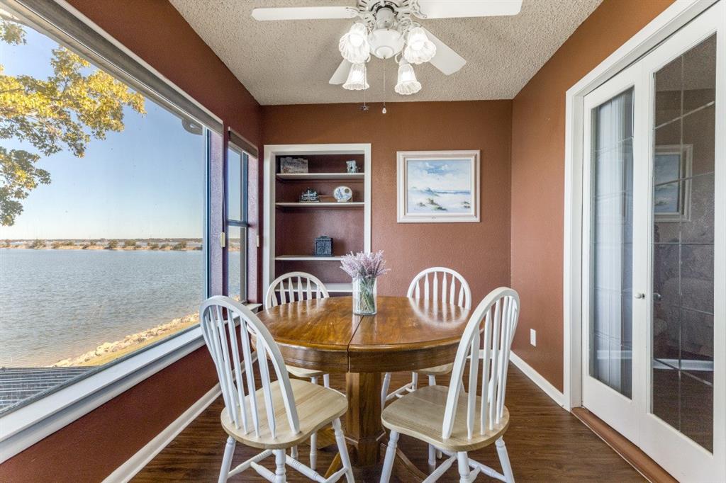 112 Harbor Drive 215