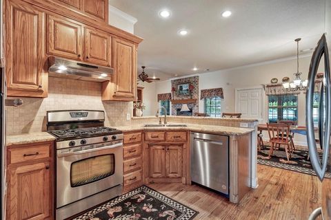 Tiny photo for 16205 S County Line Rd Rd, Justin, TX 76247 (MLS # 20902271)