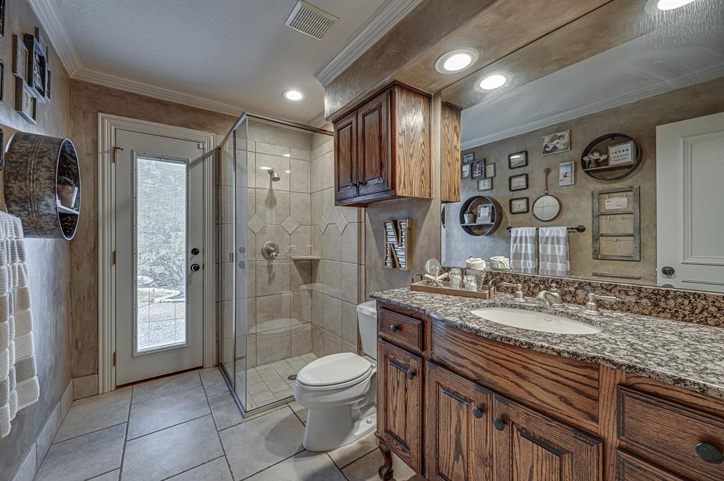 Hickory Hill Estate - Residential