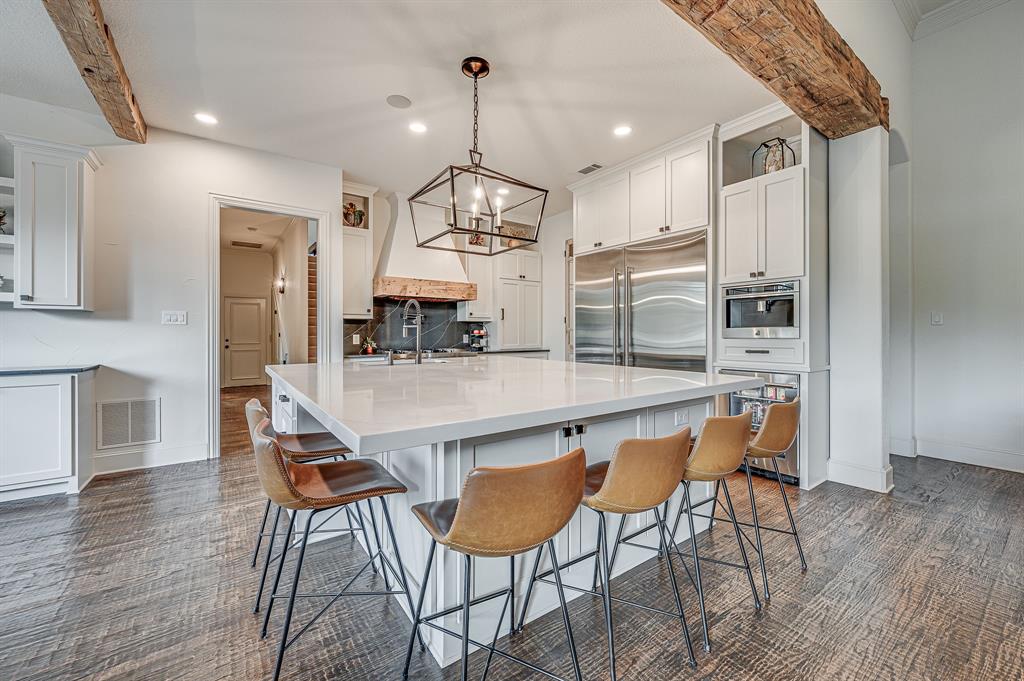 Hickory Hill Estate - Residential