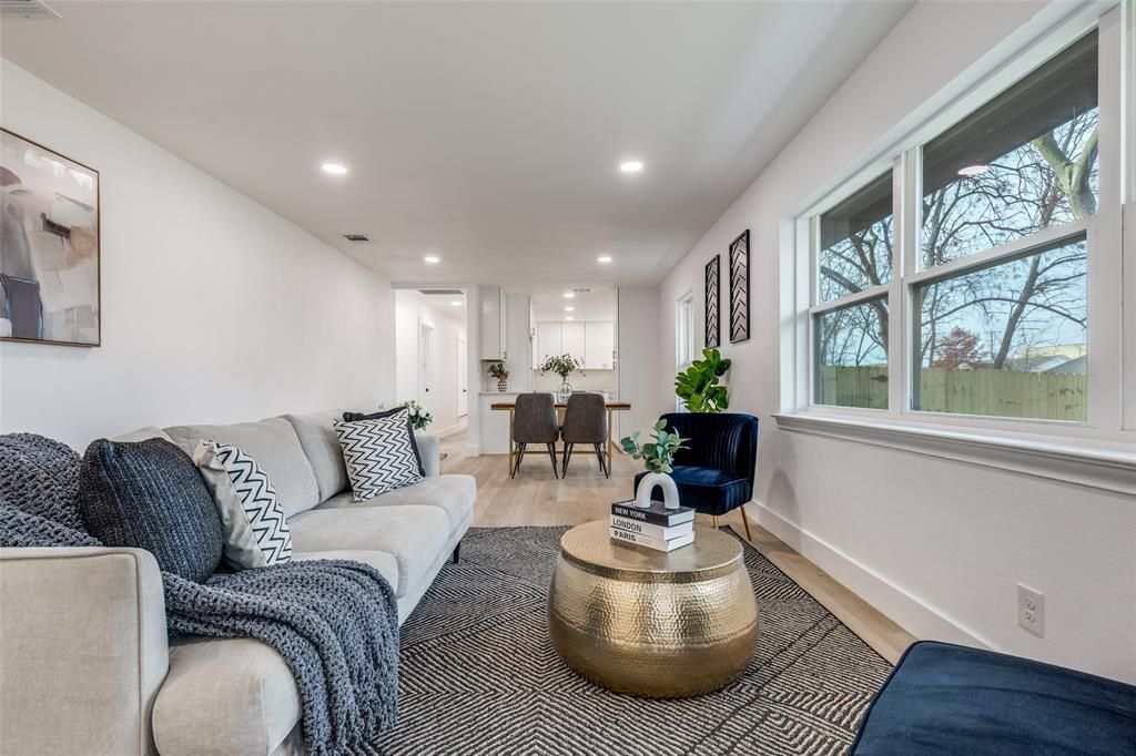 Photo of 10616 Allegheny Drive, Dallas, TX 75229 (MLS # 21138814)