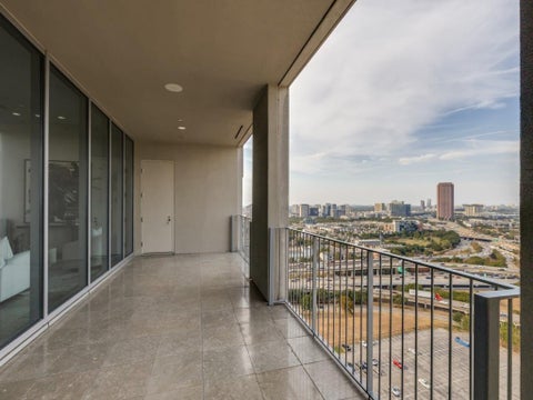 Tiny photo for 1717 Arts Plaza #1804, Dallas, TX 75201 (MLS # 21396077)