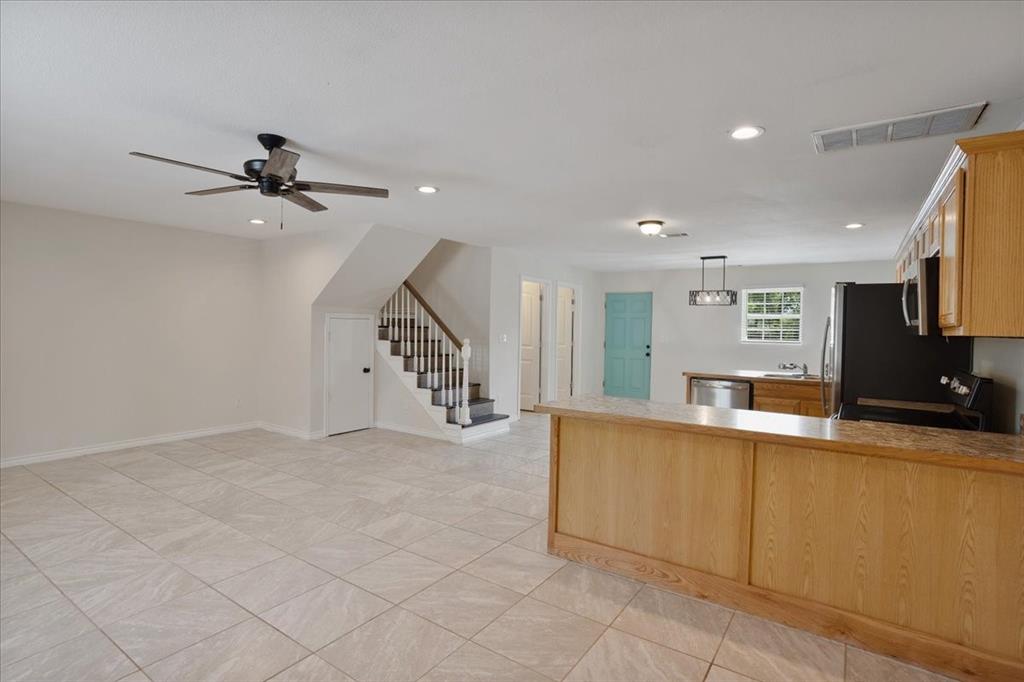 216 & 218 E Cherry Street