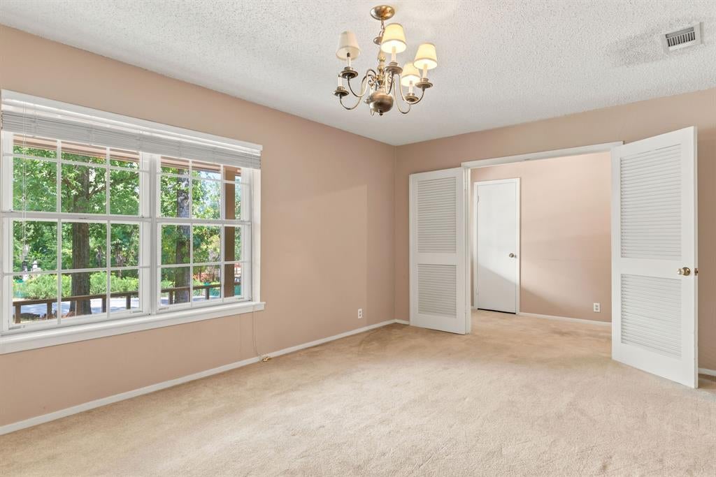 516 Azalea Lane