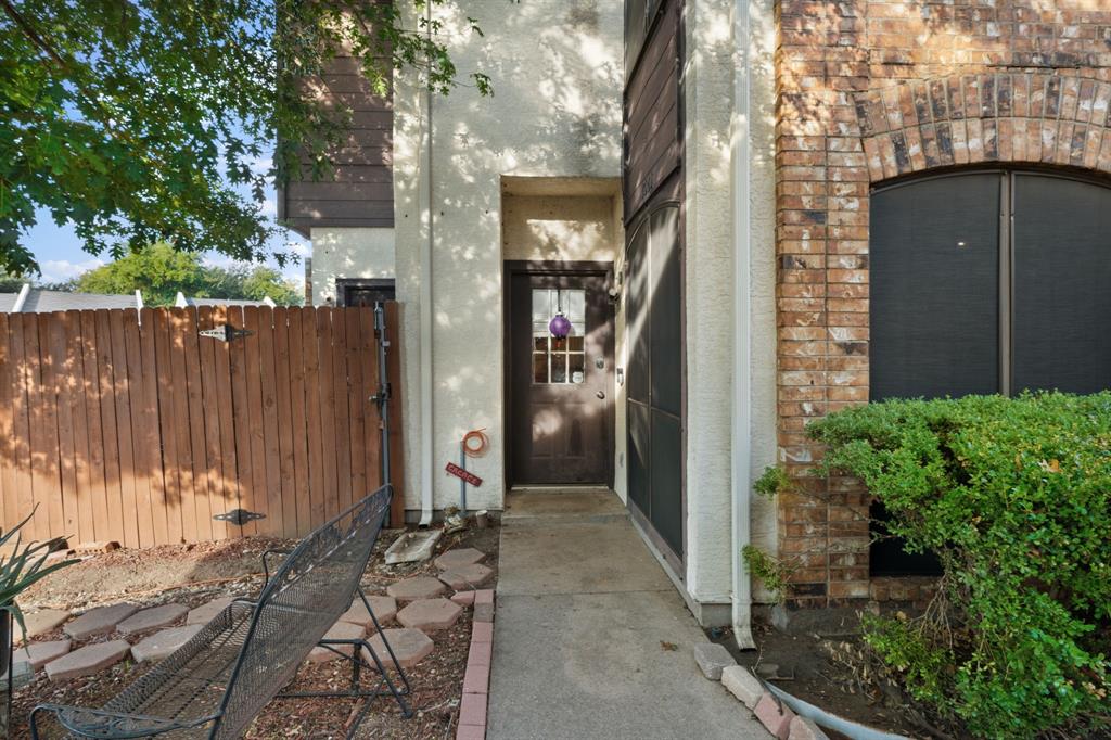 611 Oriole Boulevard 1001