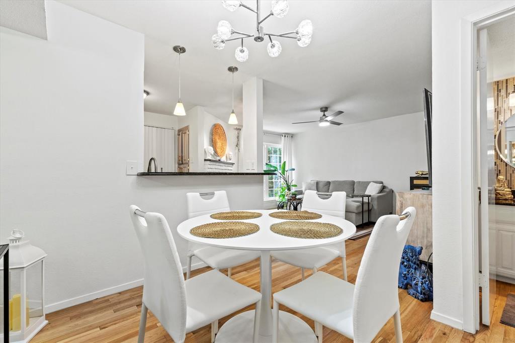 Preston Oaks Crossing Condos 01 & 02 - Residential