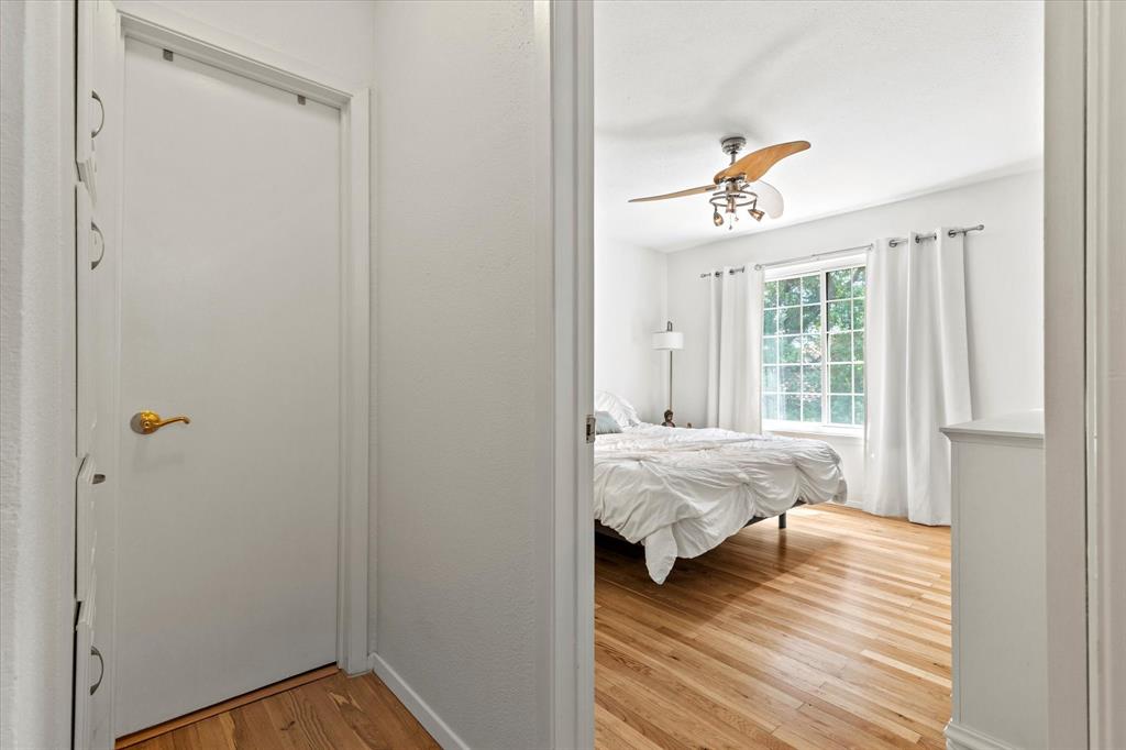 Preston Oaks Crossing Condos 01 & 02 - Residential