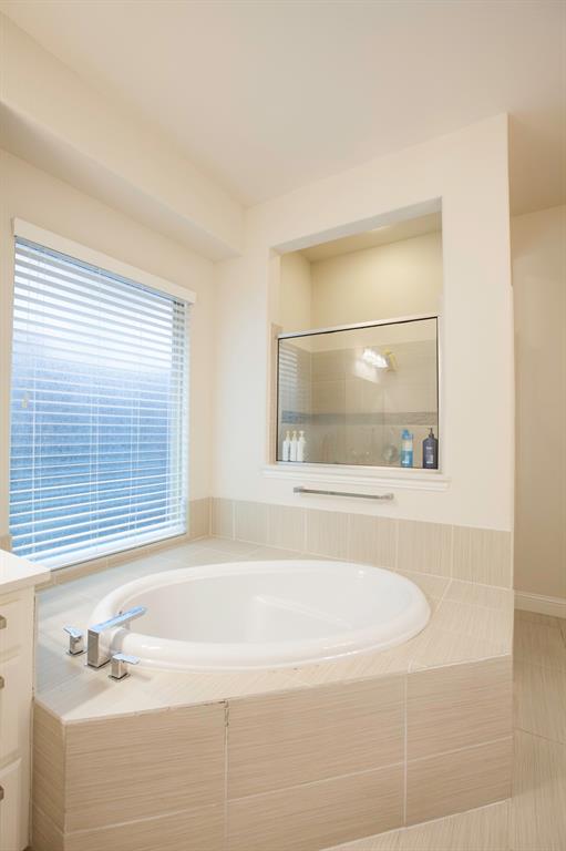 Allen, Texas 75002, United States, 5 Bedrooms Bedrooms, ,6 BathroomsBathrooms,Residential,Active,161130