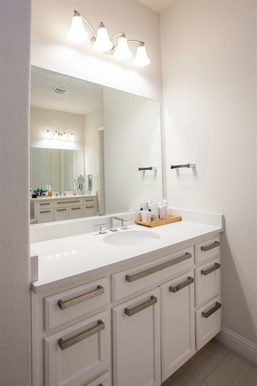 Allen, Texas 75002, United States, 5 Bedrooms Bedrooms, ,6 BathroomsBathrooms,Residential,Active,161130