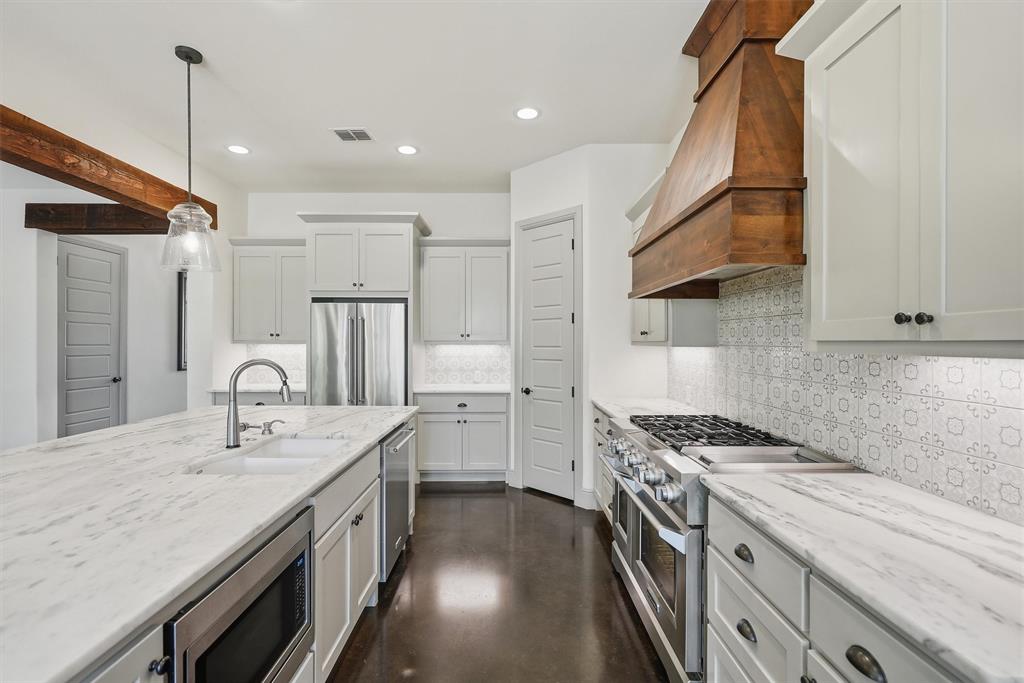 Rolling Creek Ranch Ph II - Residential