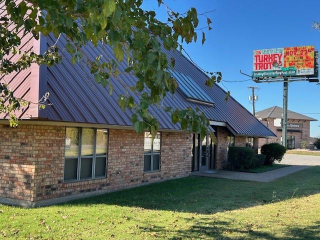 Taylor Village Add - Commercial Lease