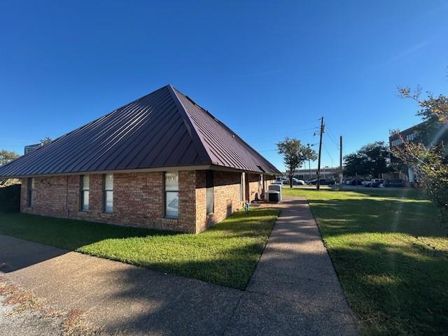 Taylor Village Add - Commercial Lease