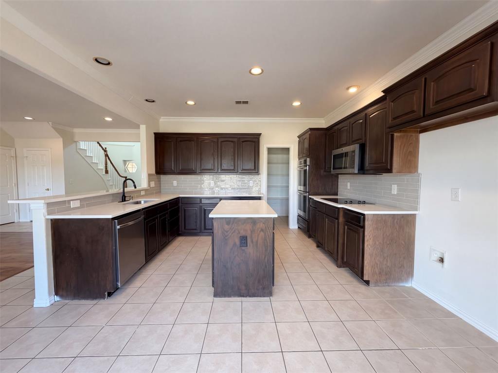 3218 Berry Hollow