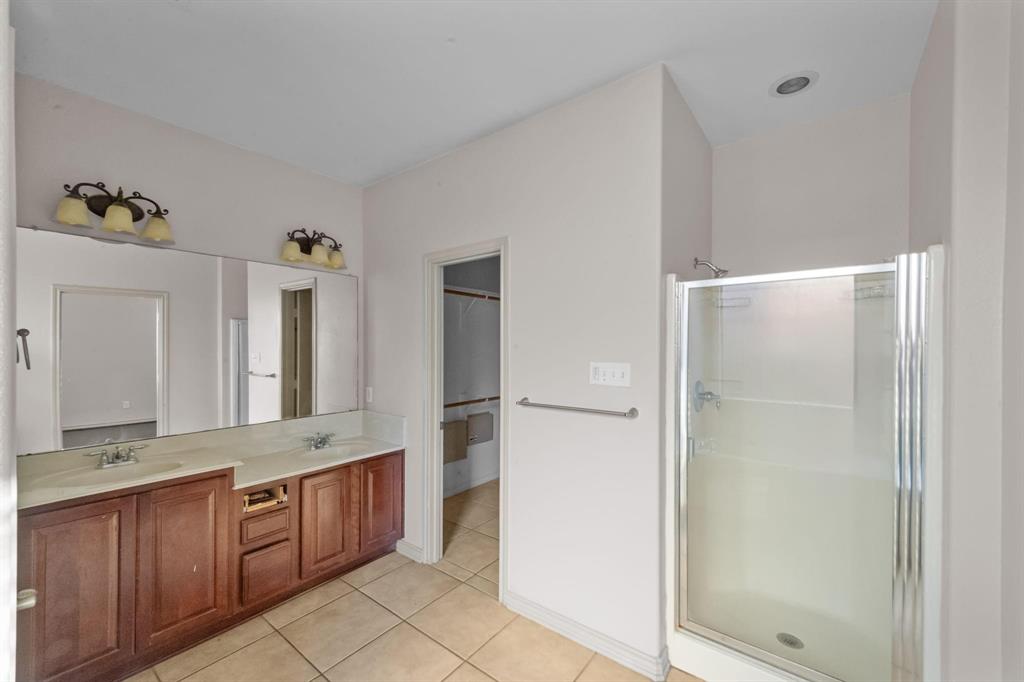 Lee Rays Place - Residential Lease