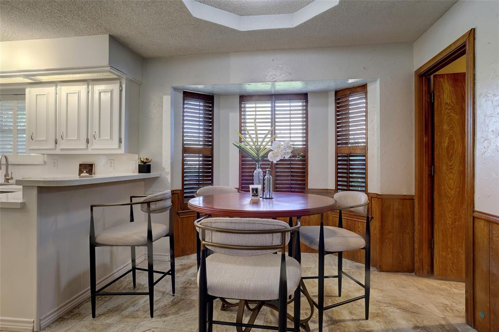2918 Apple Valley Drive