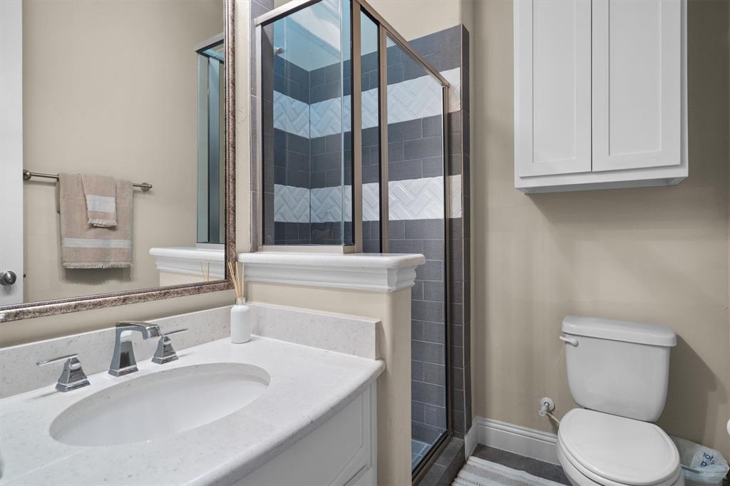 Roanoke, Texas, 76262, United States, 5 Bedrooms Bedrooms, ,4 BathroomsBathrooms,Residential,Active,2045013