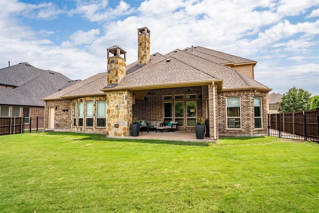 Roanoke, Texas, 76262, United States, 5 Bedrooms Bedrooms, ,4 BathroomsBathrooms,Residential,Active,2045013
