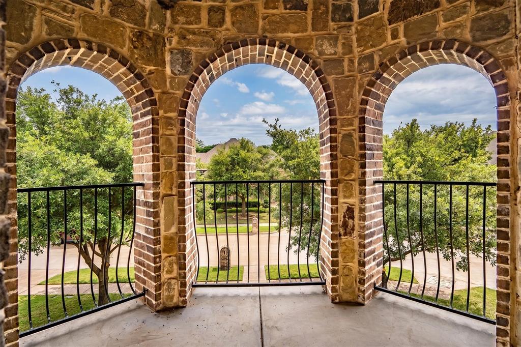 Roanoke, Texas, 76262, United States, 5 Bedrooms Bedrooms, ,4 BathroomsBathrooms,Residential,Active,2045013